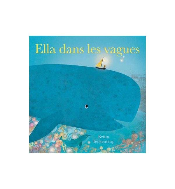 Ella dans les vagues