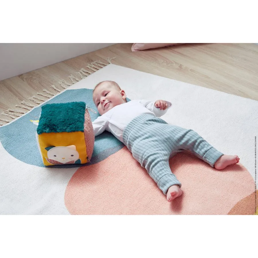 Cube sensoriel pour bébé Stimuli – Image 3